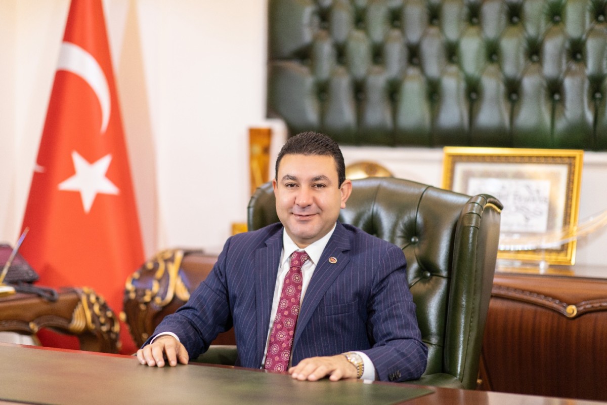 BAŞKAN ÖZYAVUZ: ANNE SEVGİSİ, SEVGİLERİN EN BÜYÜĞÜ, EN KIYMETLİSİDİR