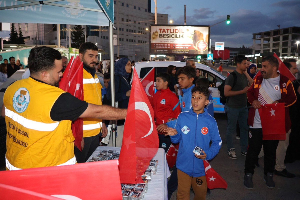 HALİLİYE MEHTERANI 19 MAYIS KORTEJİNE DAMGA VURDU