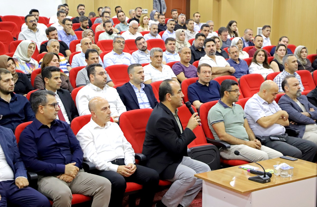 Şanlıurfa’da Sağlık Yöneticileri İl Değerlendirme Toplantısında Bir Araya Geldi