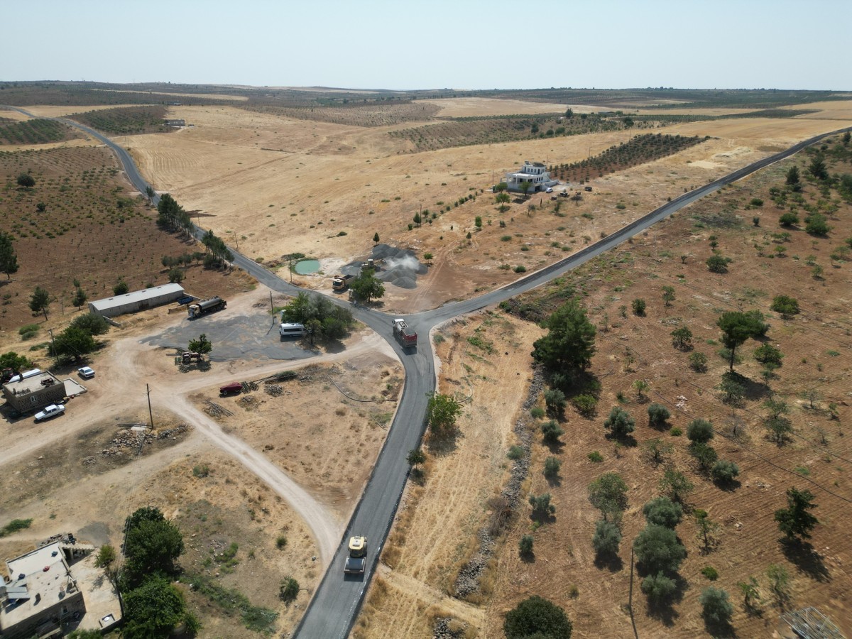 KARAKÖPRÜ KIRSALINDA 7 KM’LİK YOL BÜYÜKŞEHİR’LE YENİLENDİ
