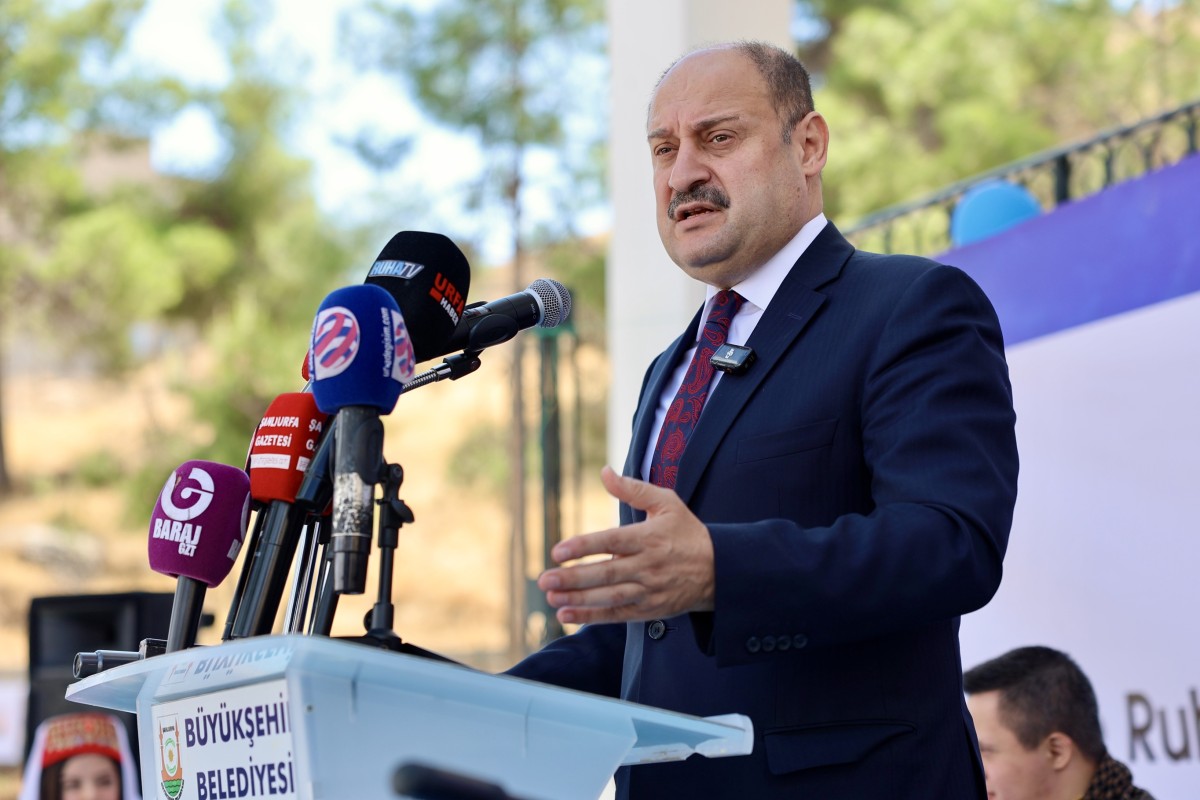 BAŞKAN GÜLPINAR’DAN TORPİL UYARISI: “AMCA, DAYI İŞLERİNİ UNUTUN”